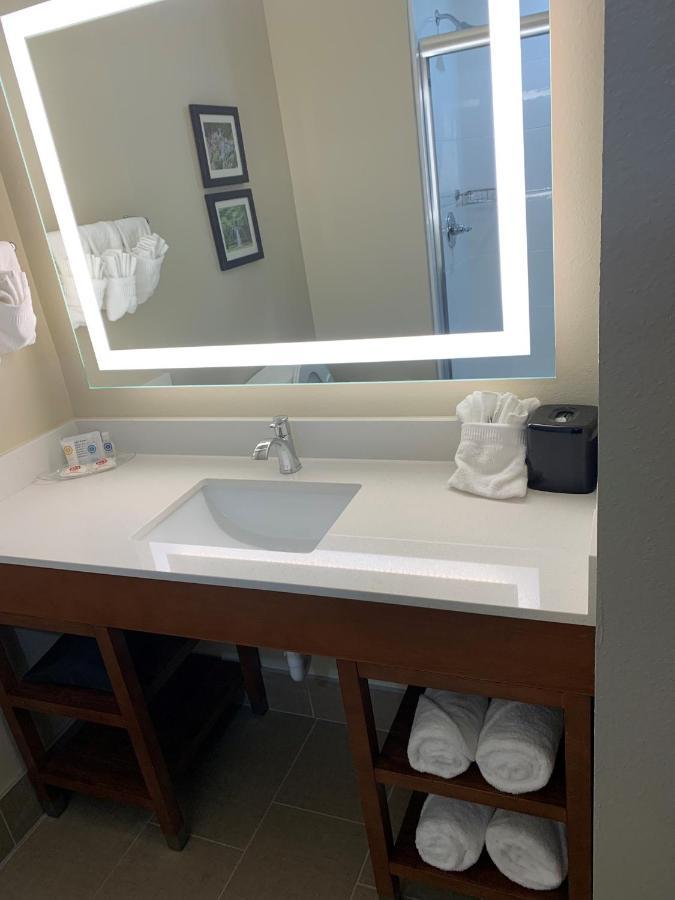 Comfort Suites West Monroe Near Ike Hamilton Expo Center Экстерьер фото